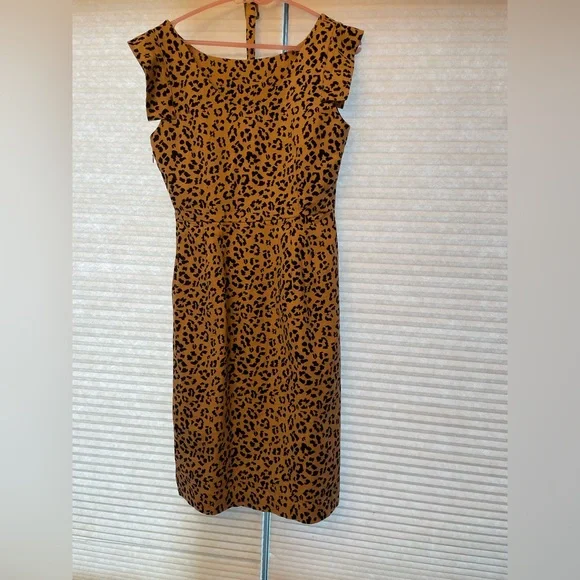 Trashy Diva Caramel Cat Wiggle Dress - Picture 2 of 7